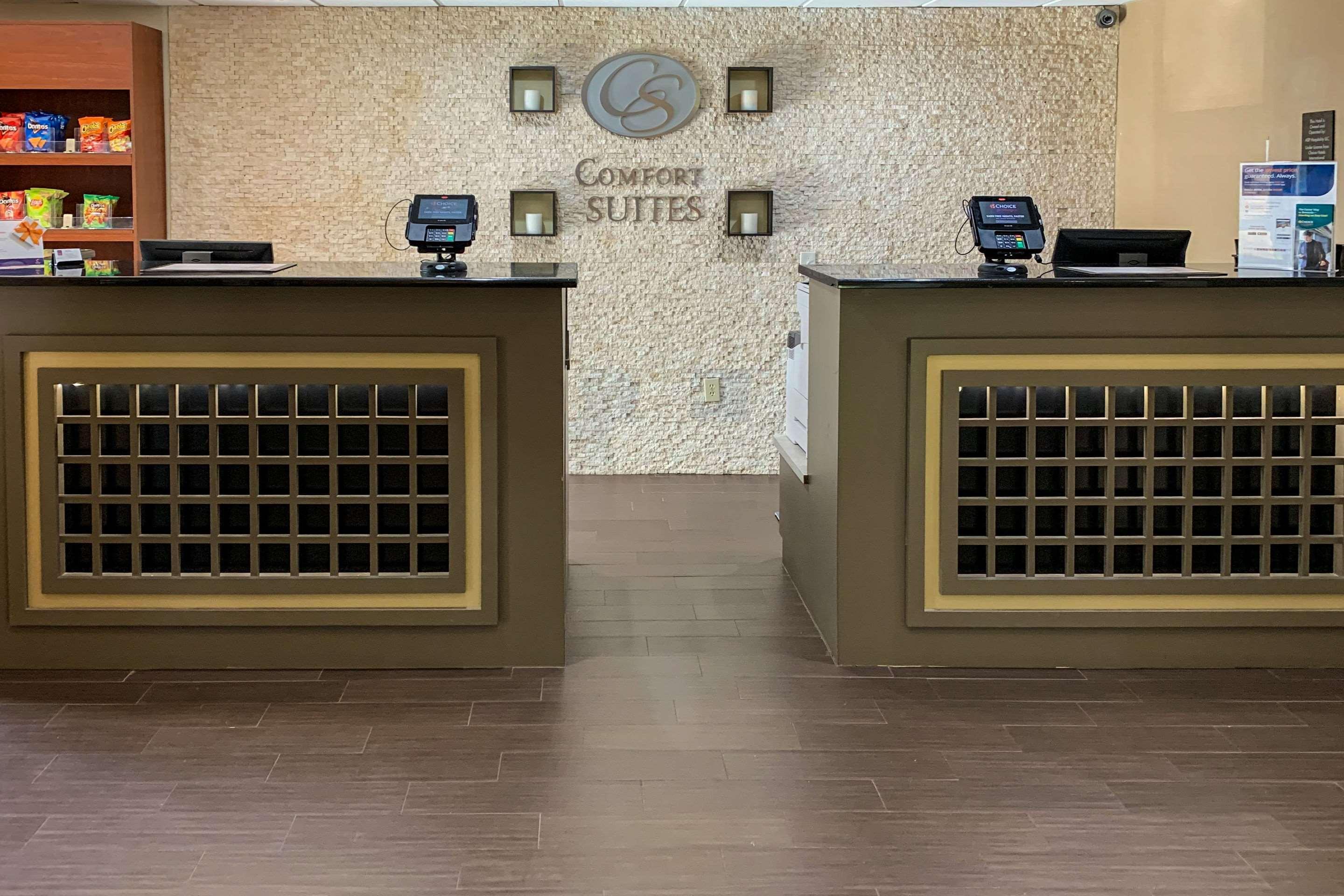 Comfort Suites Columbus State University Area Exterior foto